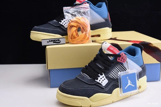1st Kicks DC9533-001 OFF JORDAN 4 NOIR UNION RETRO AIR 0803